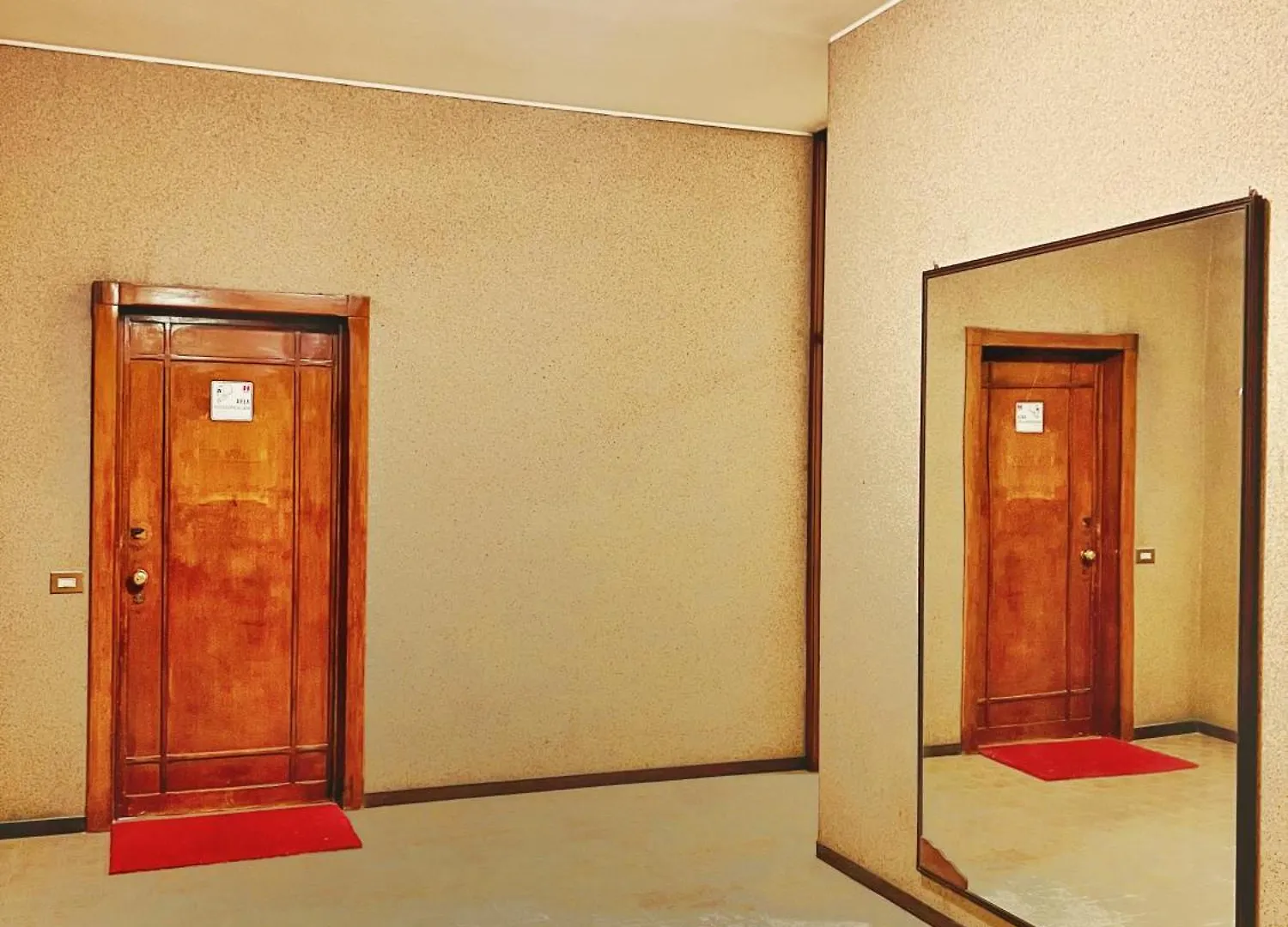 Apartment Suite - Charlize - In The Heart Of Milan