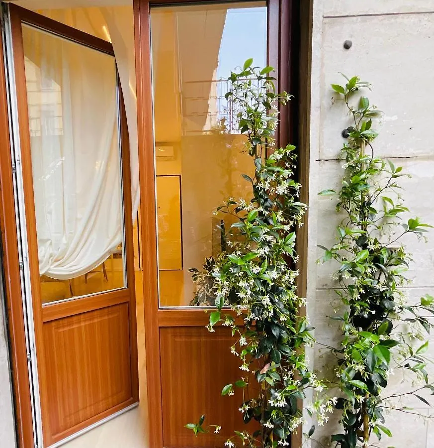 Apartment Suite - Charlize - In The Heart Of Milan