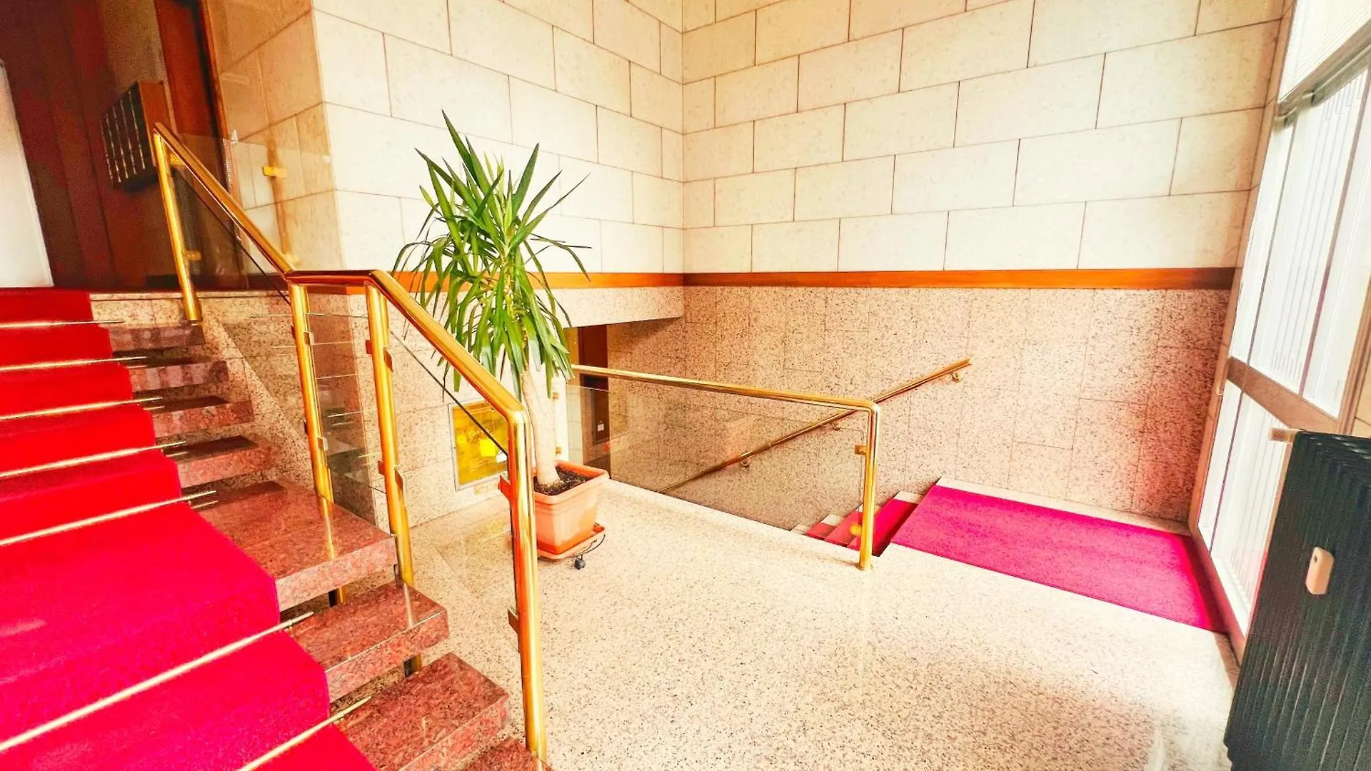 Apartment Suite - Charlize - In The Heart Of Milan